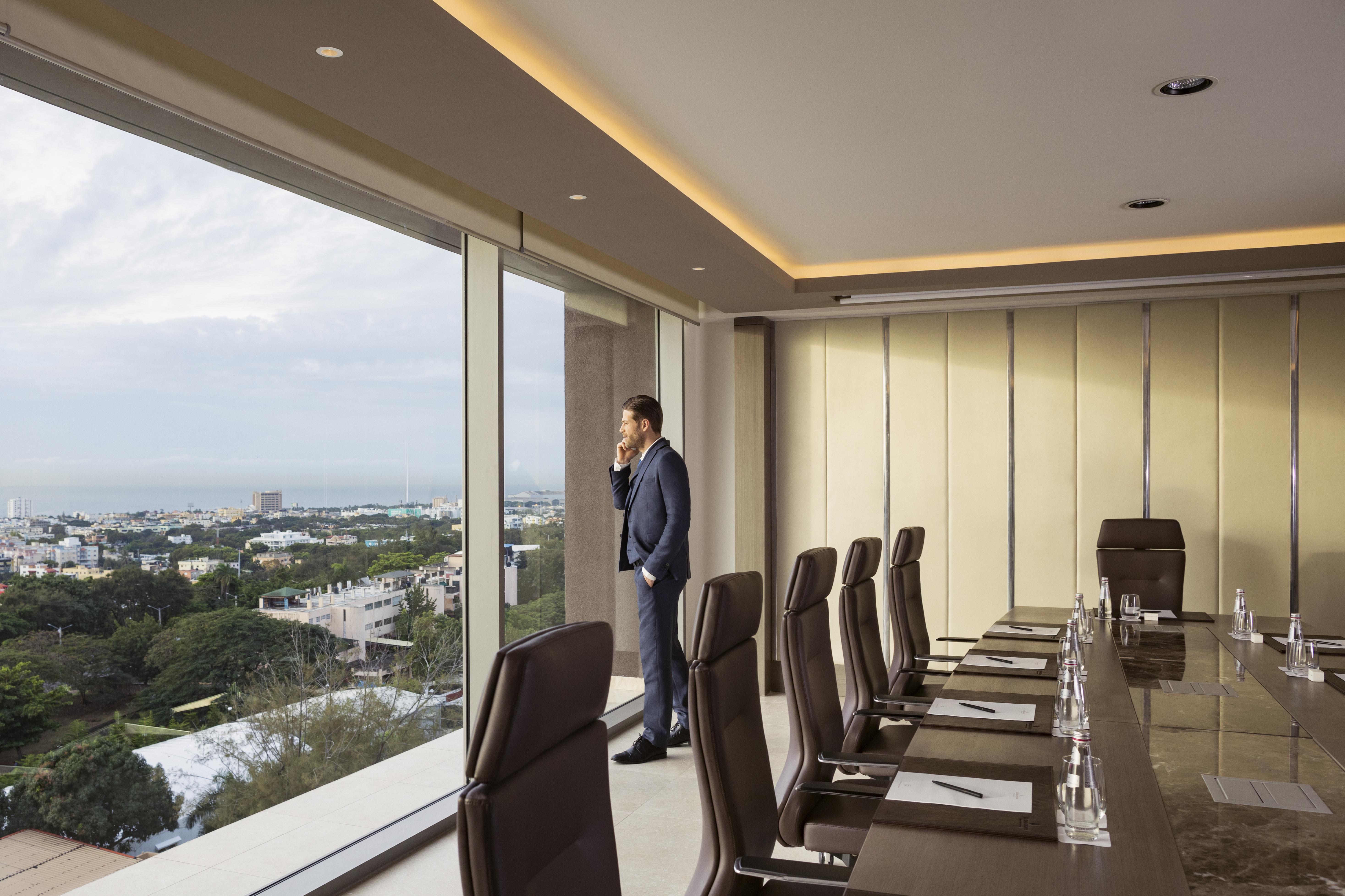 El Embajador, A Royal Hideaway Hotel Santo Domingo Kültér fotó Boardroom